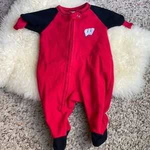 Pro Edge 0-3 mo Wisconsin Badger fleece pajamas
